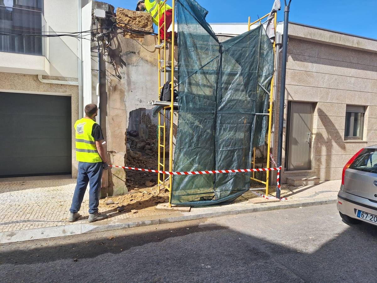 mvconstruçoes lda - Gondomar - Nettoyage de toiture