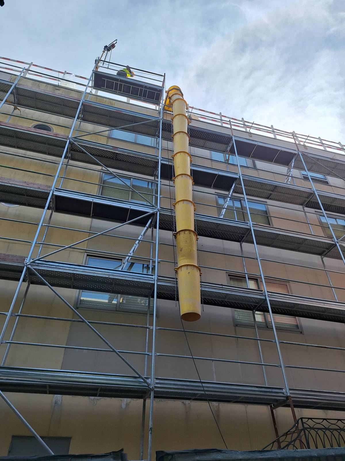 mvconstruçoes lda - Gondomar - Spécialiste des revêtements de sol