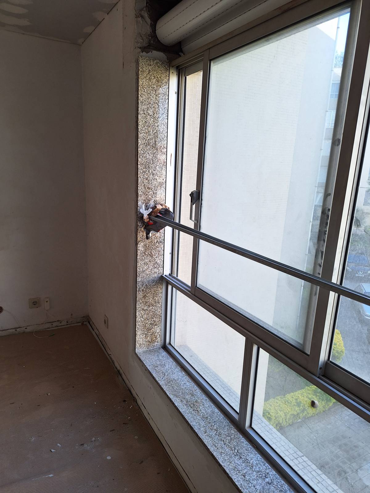 mvconstruçoes lda - Gondomar - Revêtements de sol
