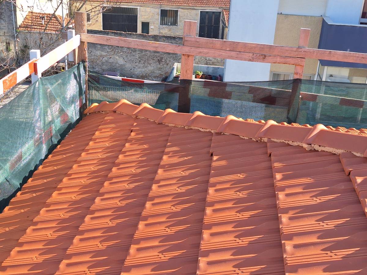 mvconstruçoes lda - Gondomar - Peinture de portes