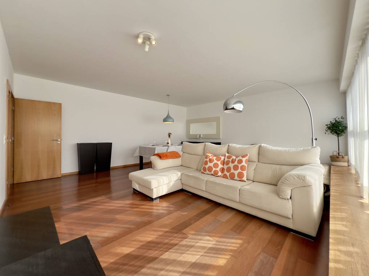 Martim - Almada - Organização de Casas