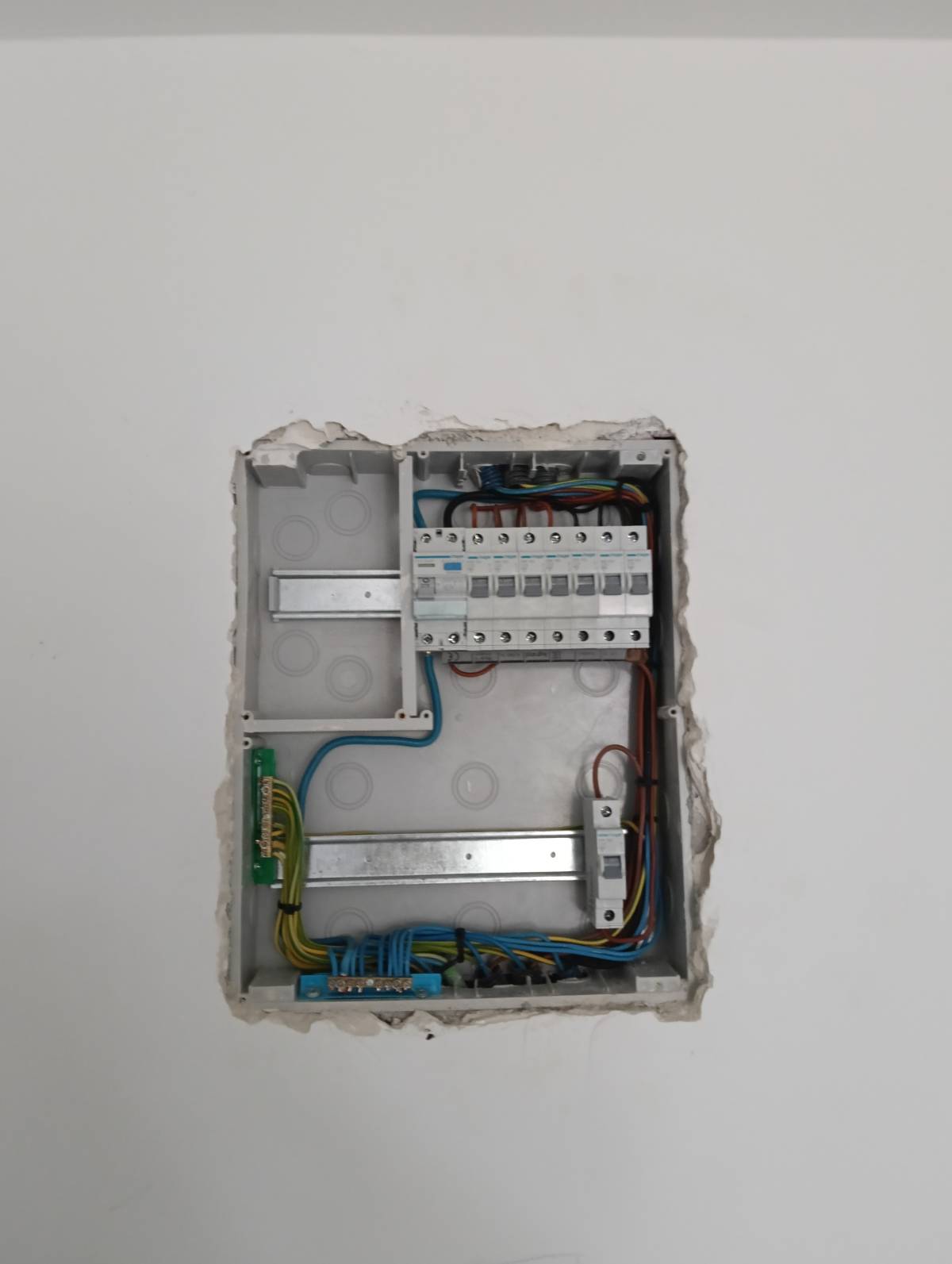 Power Wall empresa de instalações elétricas - Gondomar - Wiring