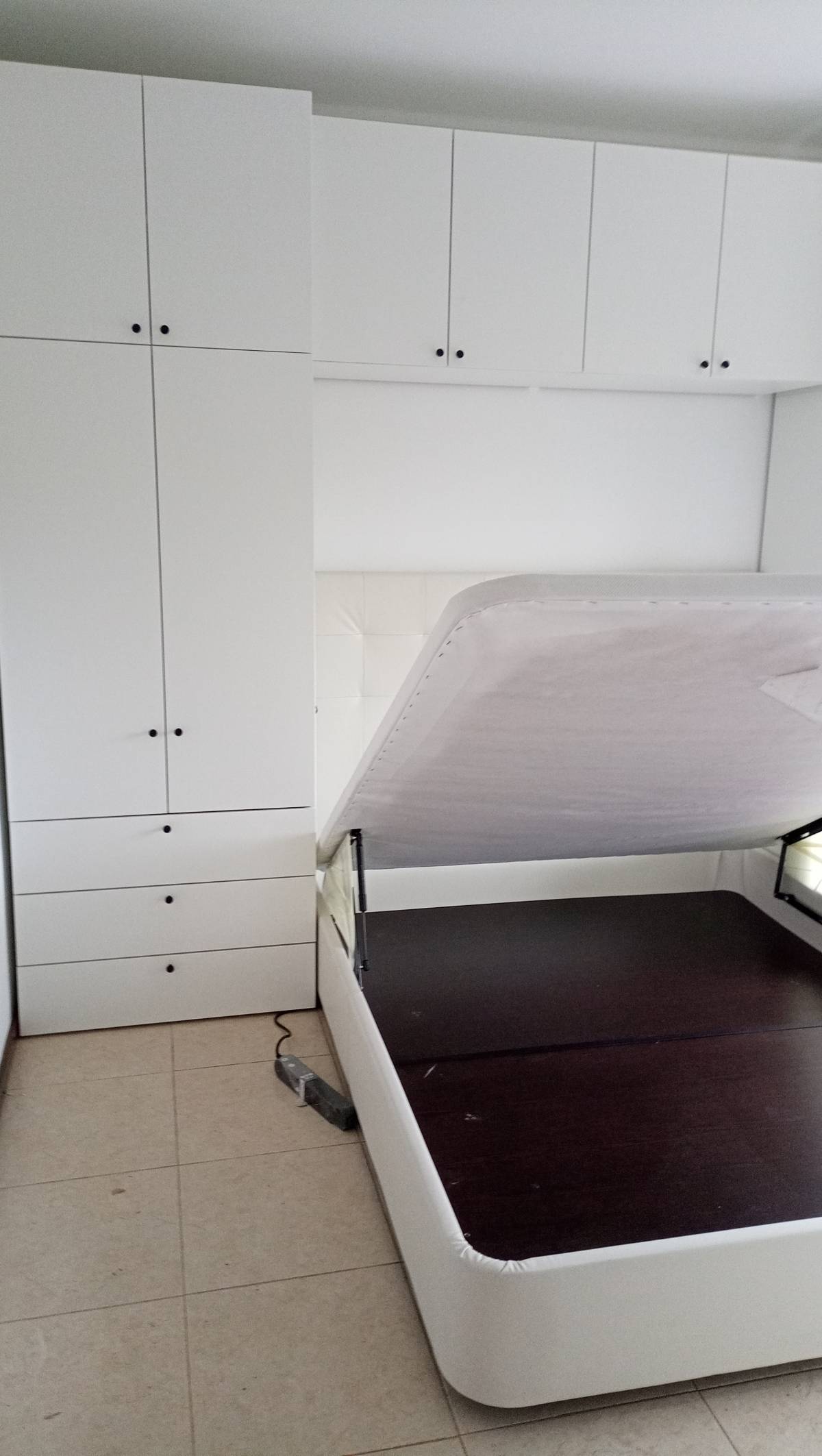 José Pereira - Vila Nova de Gaia - Schrank reparieren