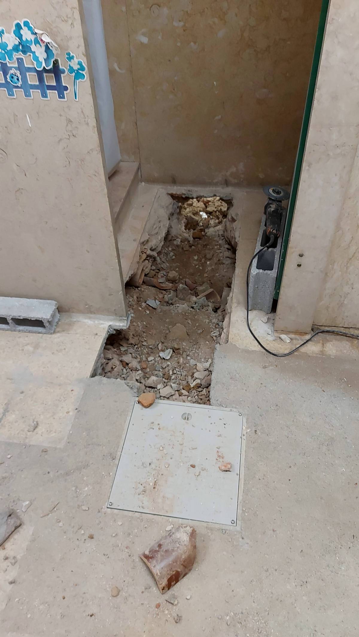 CBNJ REMODELAÇÕES - Arruda dos Vinhos - Reparação de Lavatório e Torneira