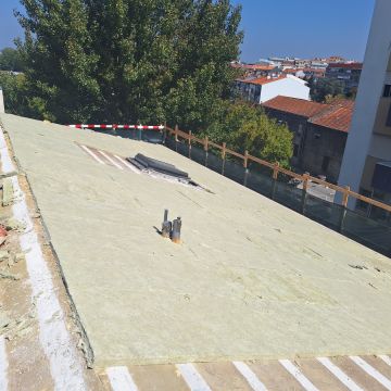 mvconstruçoes lda - Gondomar - Spécialiste des revêtements de sol