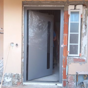 ESBOÇOS & TRILHOS REMODELAÇÕES DESIGN UNIPESSOAL LDA - Gondomar - Instalação de Tubos de Canalização