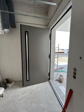 ESBOÇOS & TRILHOS REMODELAÇÕES DESIGN UNIPESSOAL LDA - Gondomar - Limpeza de Telhado