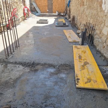mvconstruçoes lda - Gondomar - Réparation ou remplacement de revêtement de sol en vinyle ou en linoléum