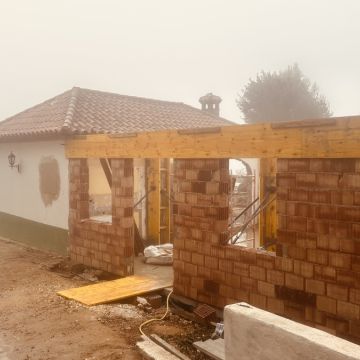 Vladmir Espírito Santo - Almada - Remodelação da Casa