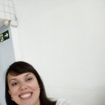 Priscilla Torres - Viseu - Babysitting