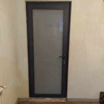 Vítor Hugo - Vila Verde - Garage Door Repair