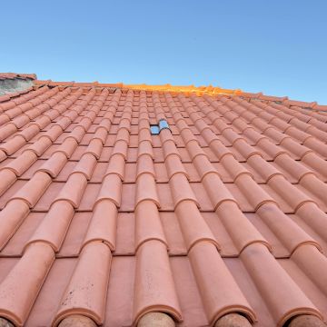 PmhjClen - Entroncamento - Roof Cleaning