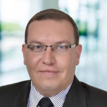 Carlos Teodoro da Empresa Parceiro Uber Bolt é uma empresa de transporte privado especializada em TVDE(UBER e BOLT) certificada pelo IMT - Setúbal - Fahrservice