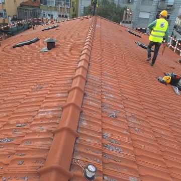 mvconstruçoes lda - Gondomar - Pose de sol en béton