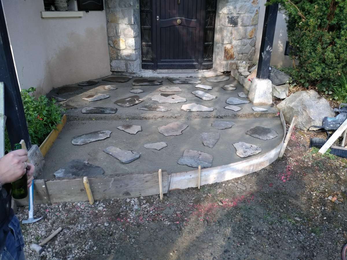 Adelino - Ansião - Stone or Tile Flooring Installation