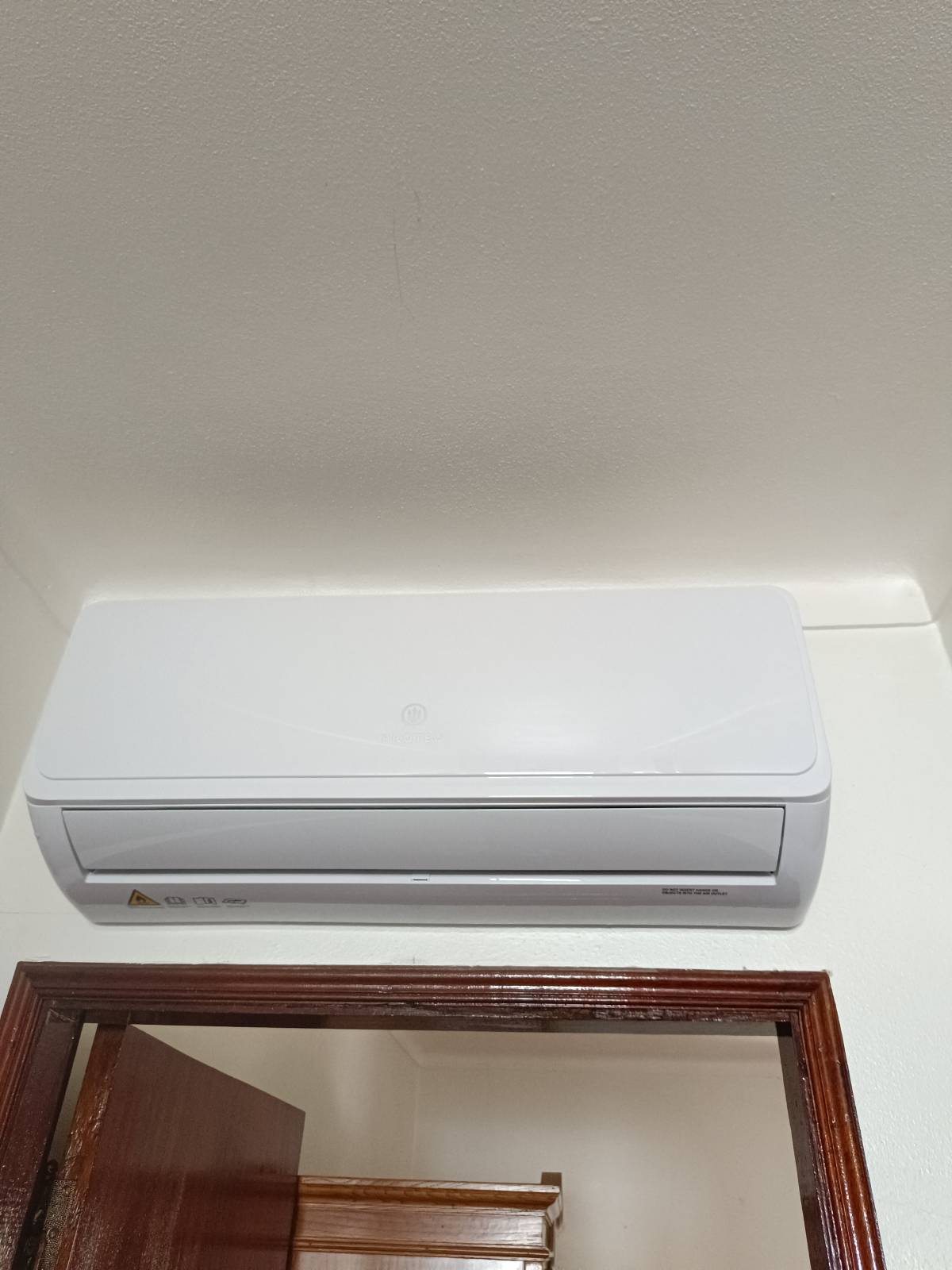 Espaço climatização - Guarda - Limpeza ou Inspeção de Painel Solar