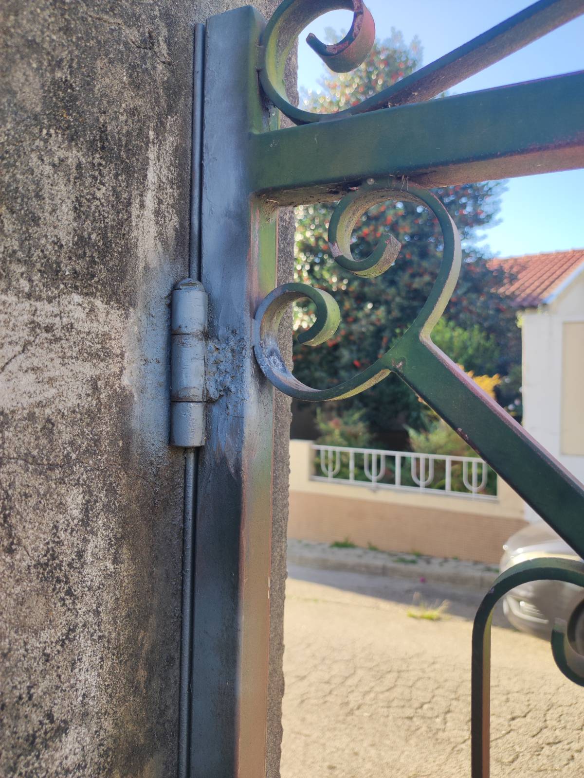 Roofer Repair Specialist - Home Improvements