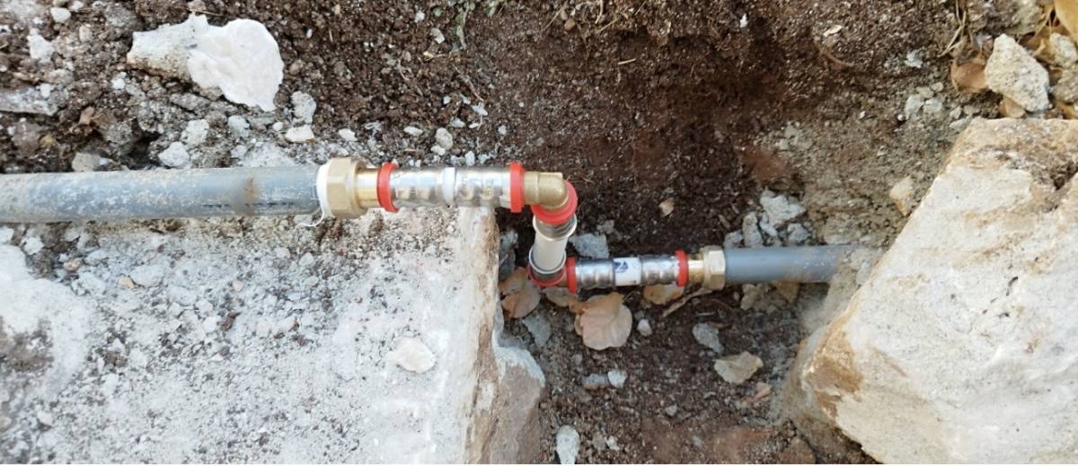 Ele Resolve - Loulé - Instalação de Tubos de Canalização