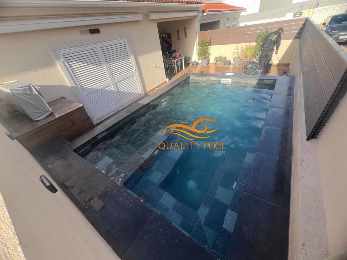 Quality Pool - Seixal - Klempnerarbeiten