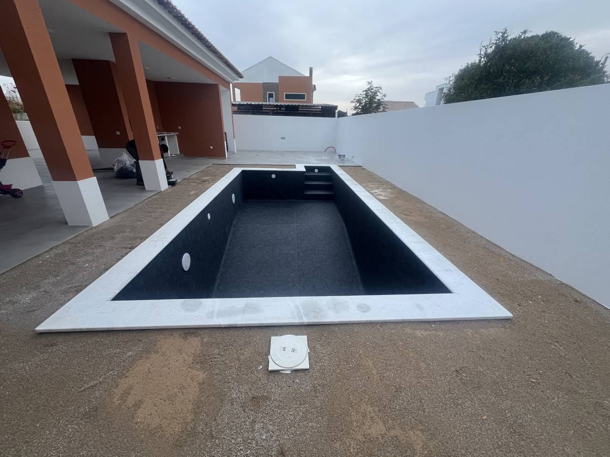 Quality Pool - Seixal - Swimmingpool reinigen oder warten