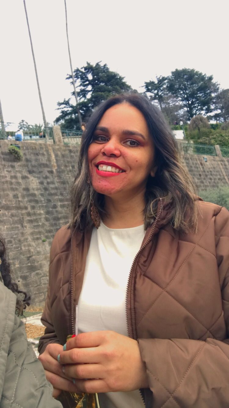 Joana Moura - Paredes - Deep or Spring Cleaning