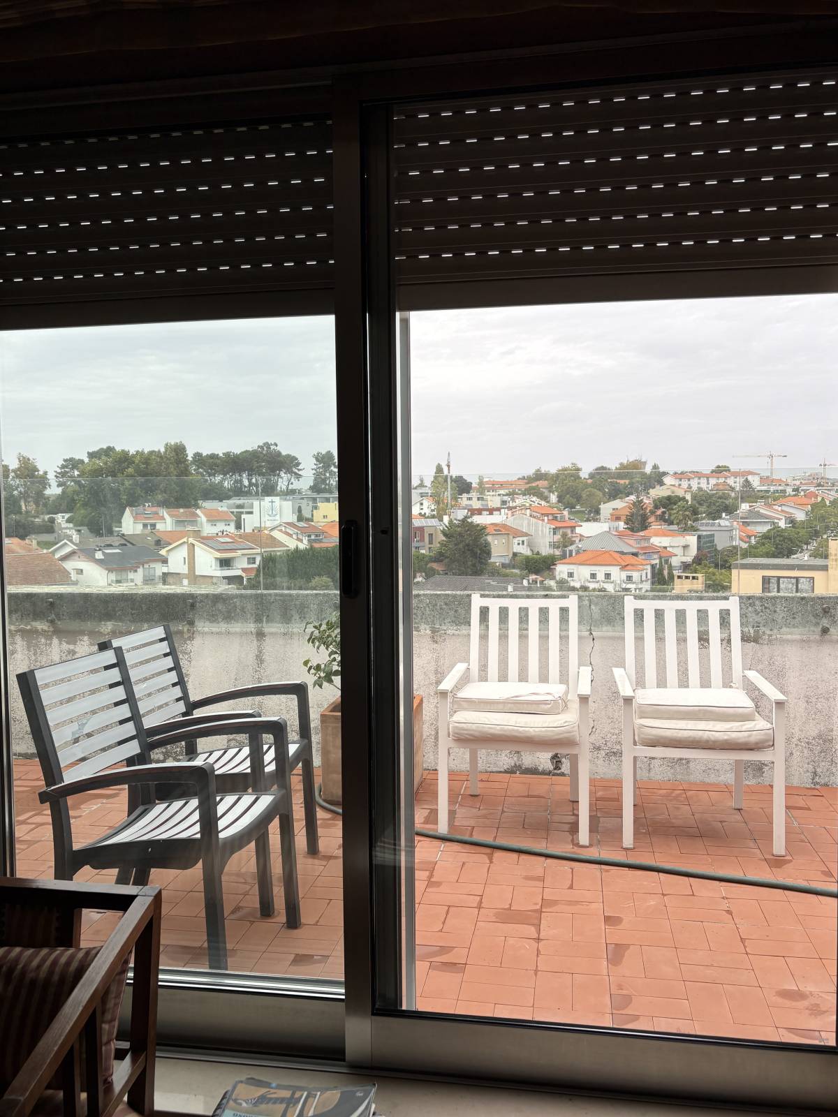 Liliana&Maria - Porto - Limpieza de tapicerias y muebles