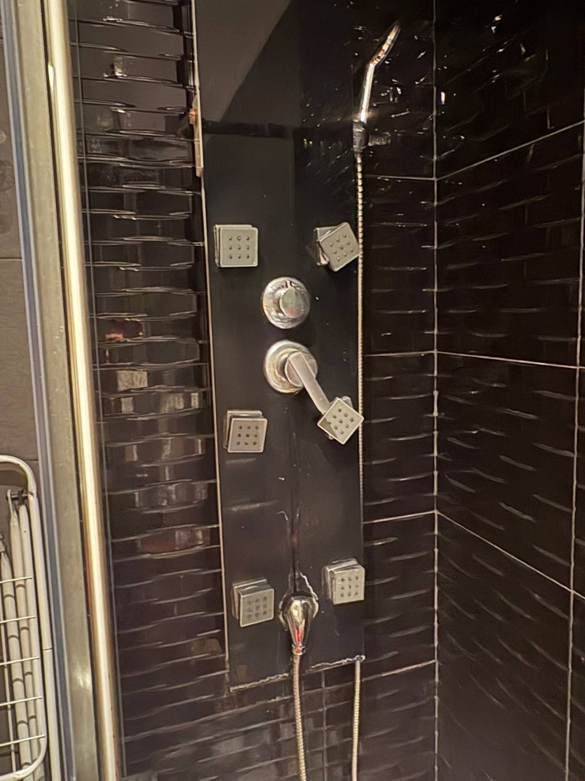 Magiacetinada unipessoal lda - Odivelas - Instalação de Escadas