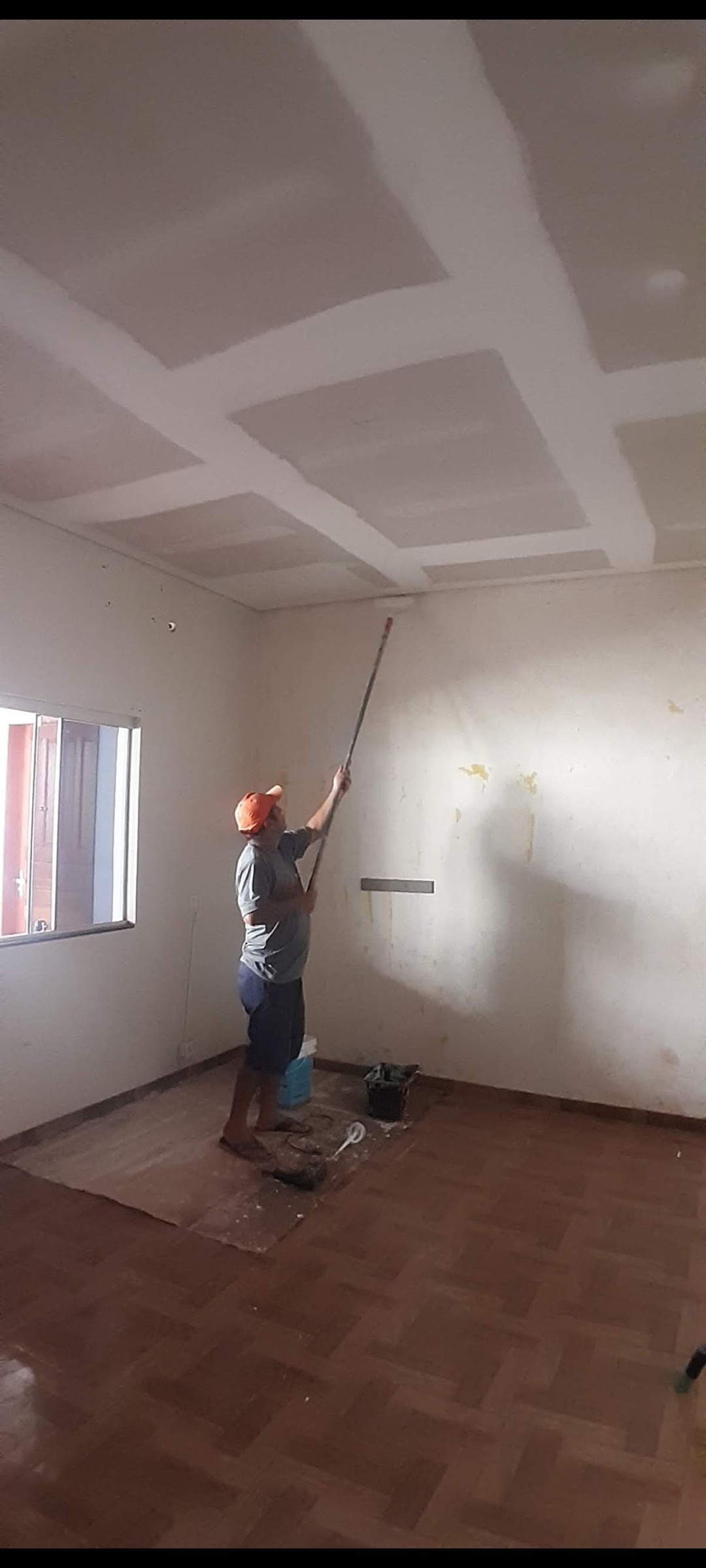 Flávio F.C Pintura e acabamentos - Celorico de Basto - Pintar armarios