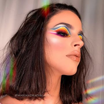 Mari Andradi - Porto - Makeup Artistry Lessons