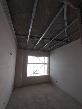 Willian remodelar - Caldas da Rainha - Trockenbau reparieren und Oberflächenstruktur geben