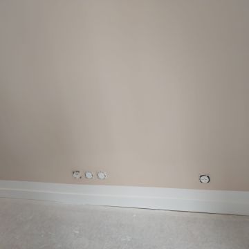 Zaheer Painting Services - Aveiro - Pintura ou Revestimento de Pavimento