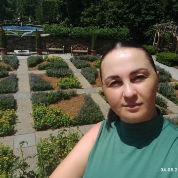 Iryna Popovych - Pinhel - Home Organizing