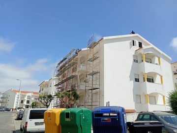 Diego - Caldas da Rainha - Instalação de Escadas