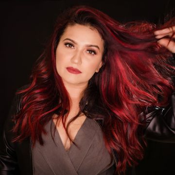 Mari Andradi - Porto - Event Hair Styling
