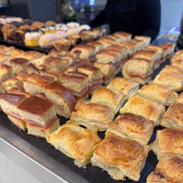 Tia Té - Felgueiras - Catering de eventos (servicio completo)