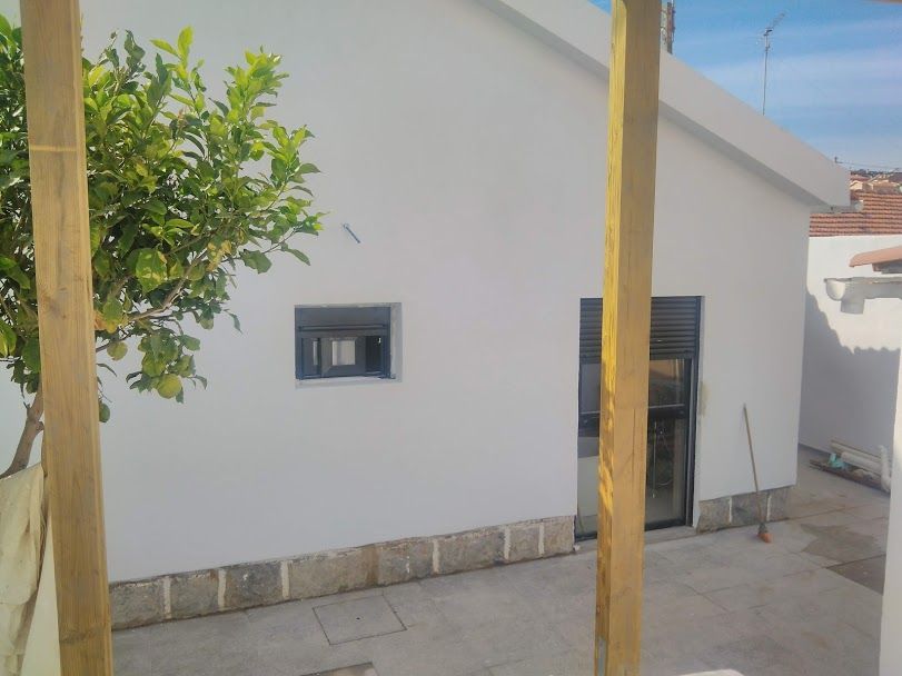 LMFL, LDA - Lisboa - Floor Tiling