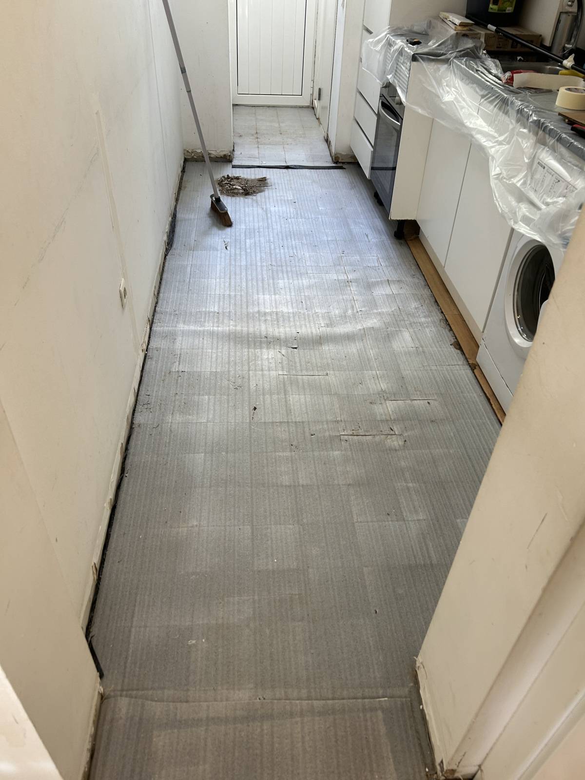 Adrian Viloria - Lisboa - Instalação de Eletrodomésticos