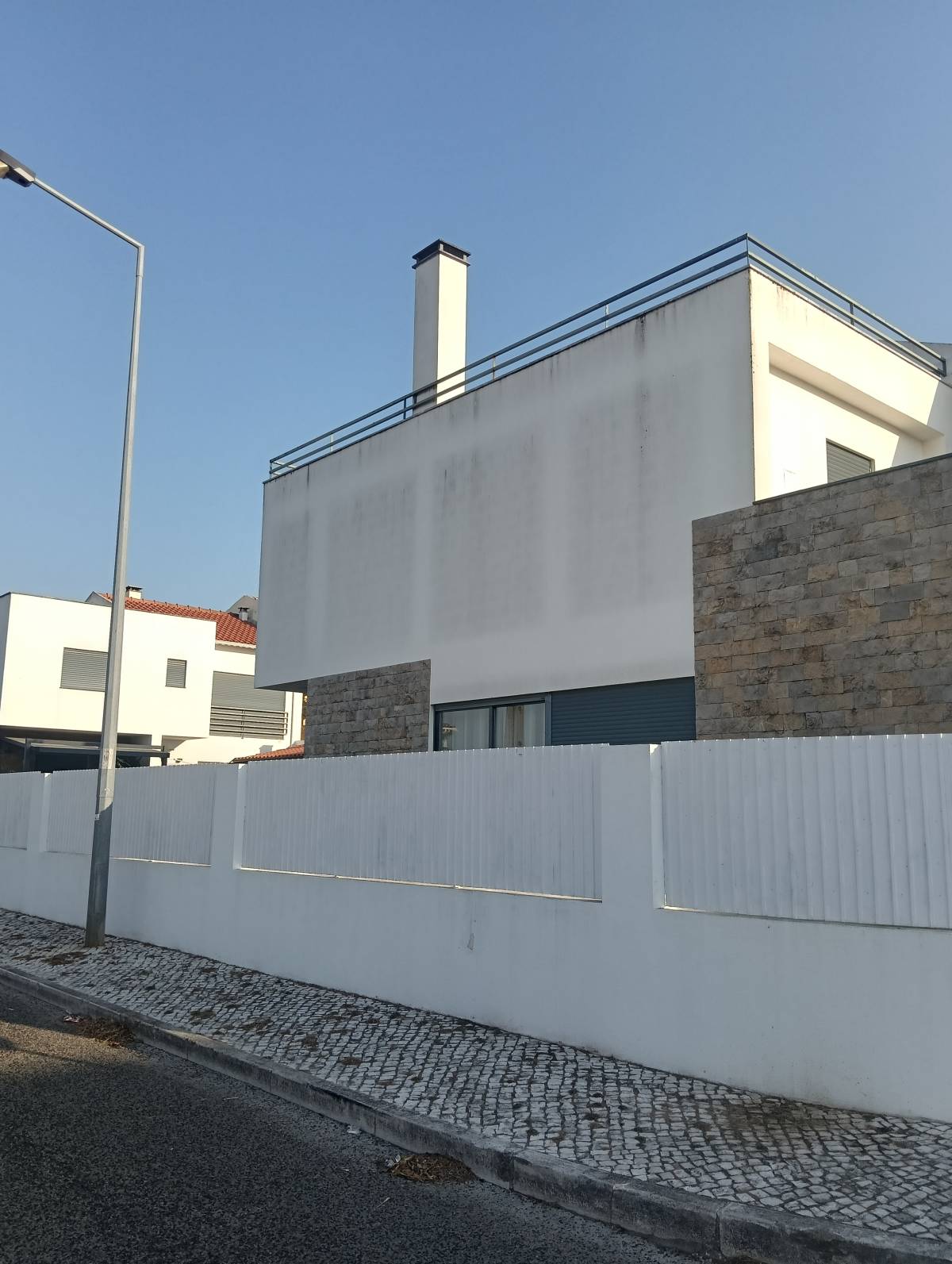 Francisco Roquette - Lisboa - Pintar edificios