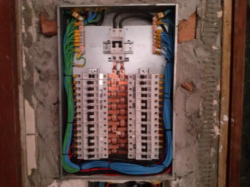 Zé soluções elétricas e reparos em geral - Leiria - Reparação de Interruptores e Tomadas
