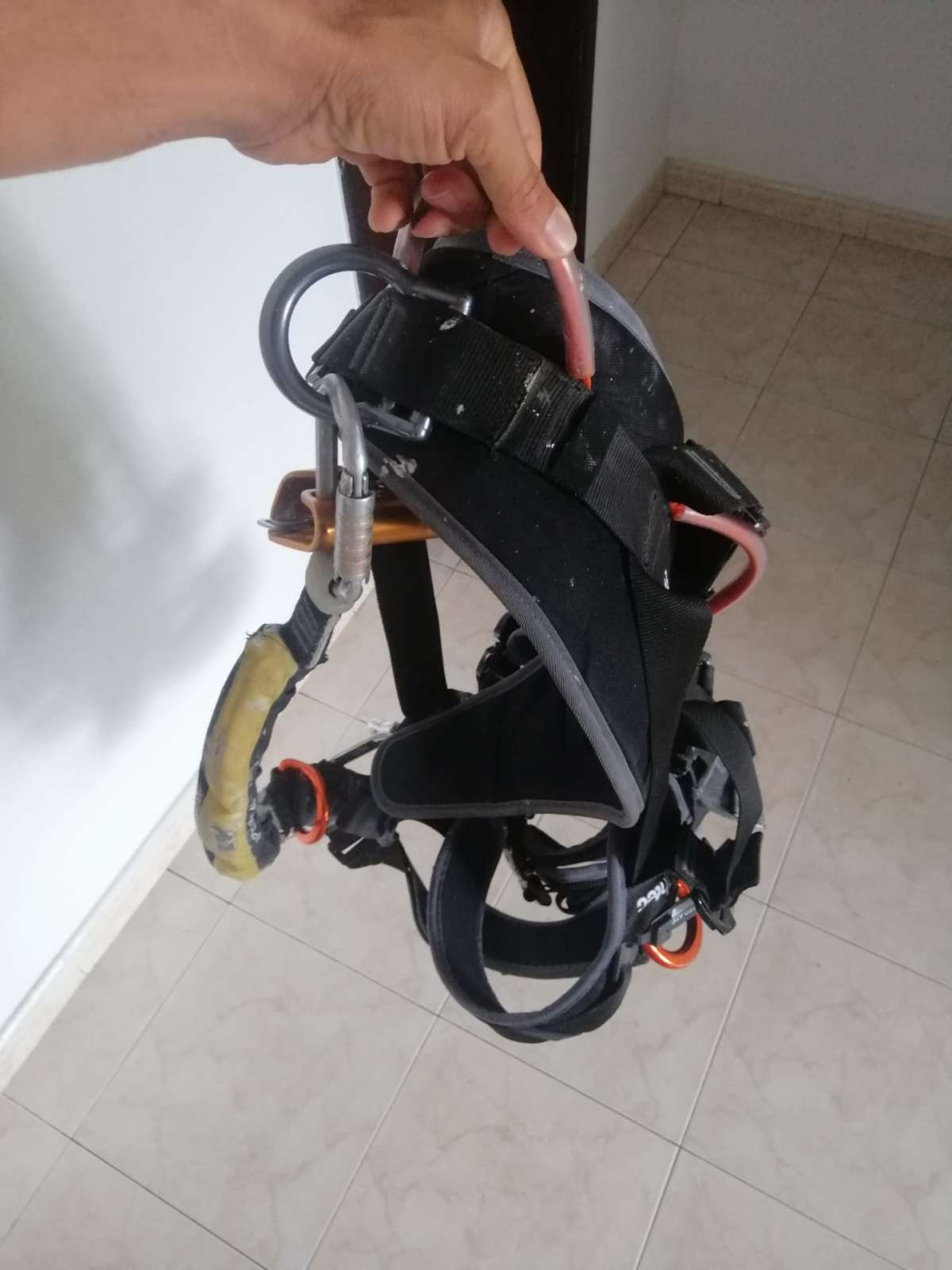 Marcelo Araripe Alpinismo (Eni) - Oeiras - Remodelação de Cozinhas