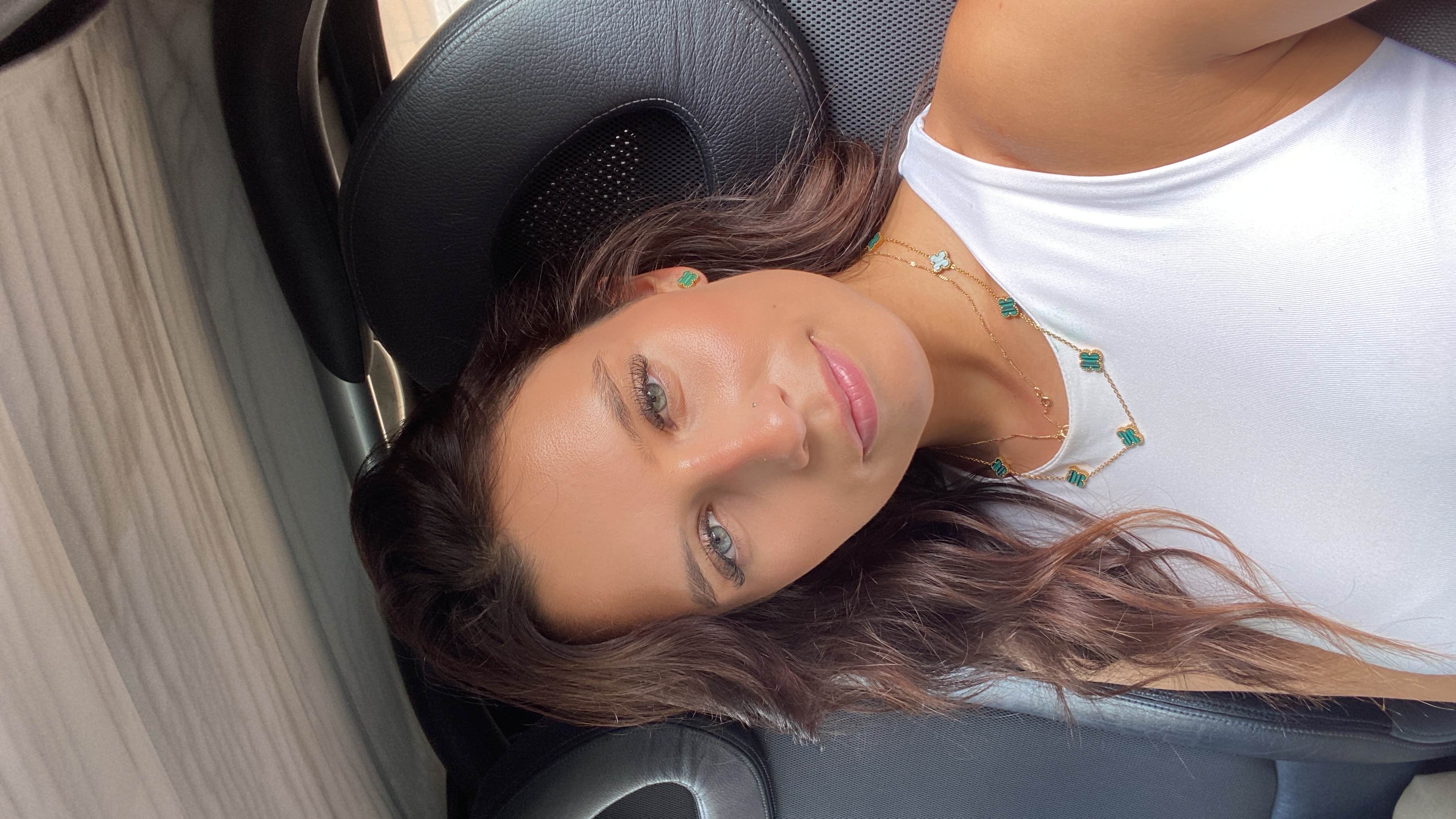 Inês Lima - Porto - Friseure und Make-up Artists