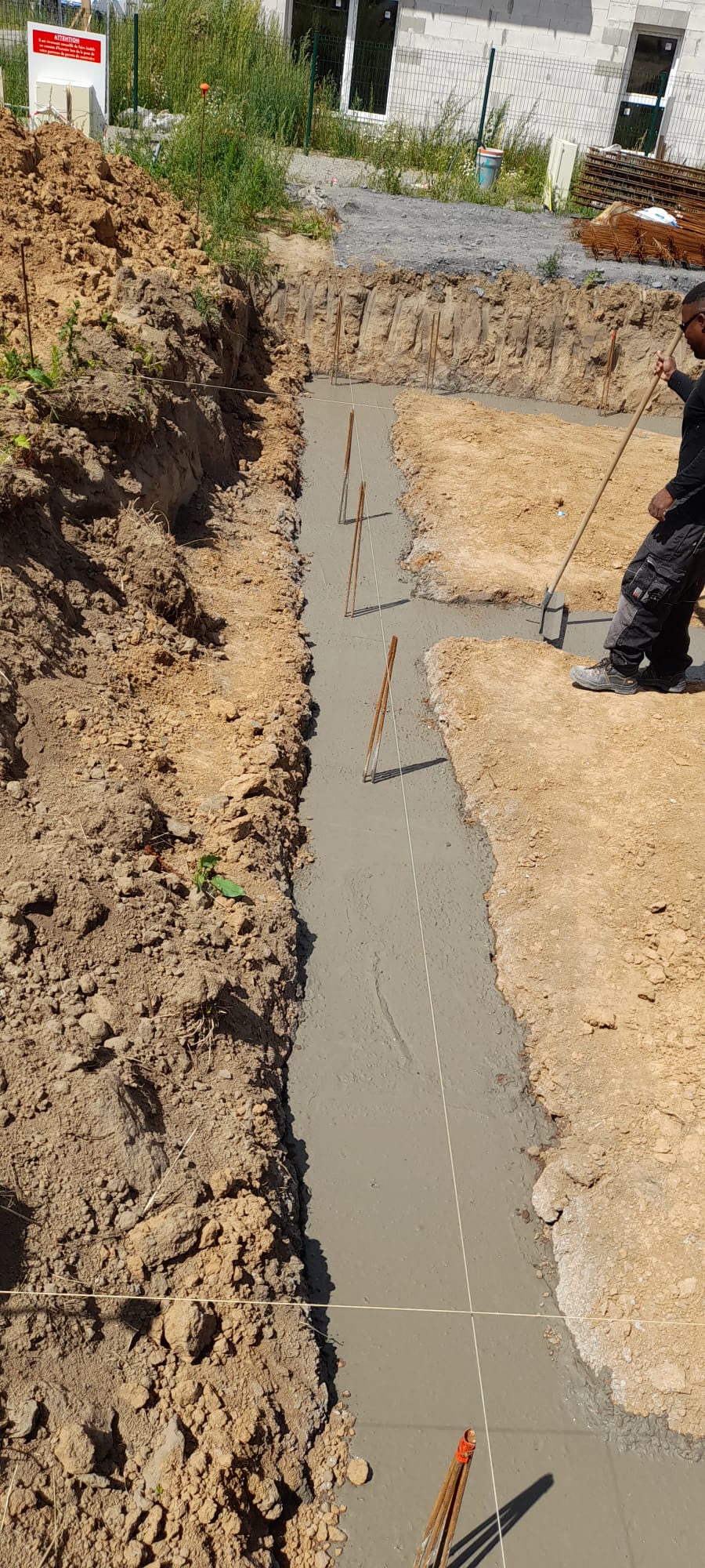 Menorah construções. João Reis - Santarém - Reparação e Texturização de Paredes de Pladur