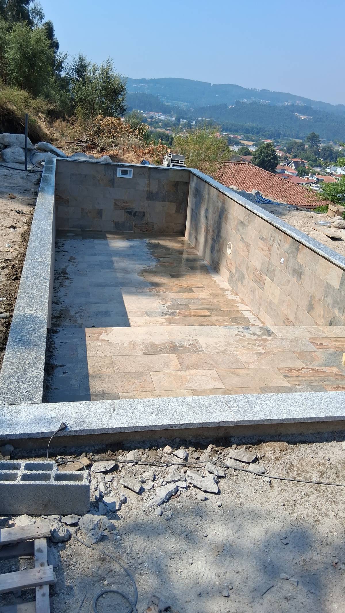 ALPA construção e remodelação - Santo Tirso - Réparation et texturage de cloisons en plaques de plâtre