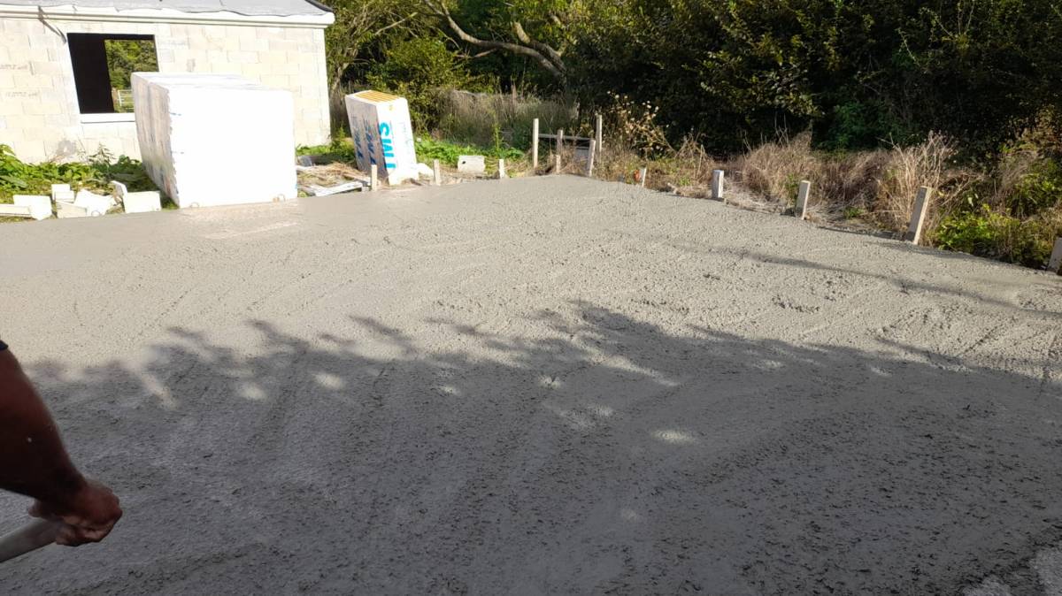 Menorah construções. João Reis - Santarém - Instalação de Pavimento em Pedra ou Ladrilho
