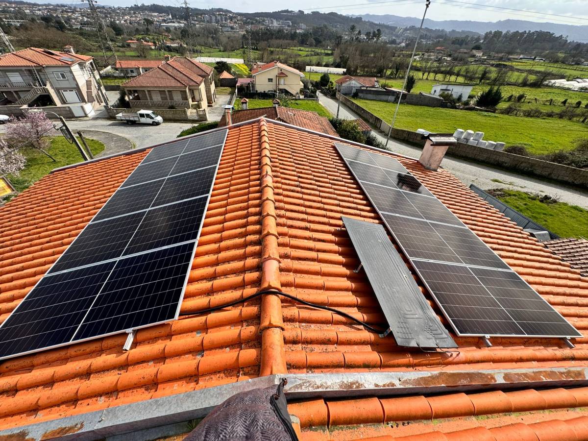 PRIMEWATT - Albergaria-a-Velha - Instalação de Painel Solar