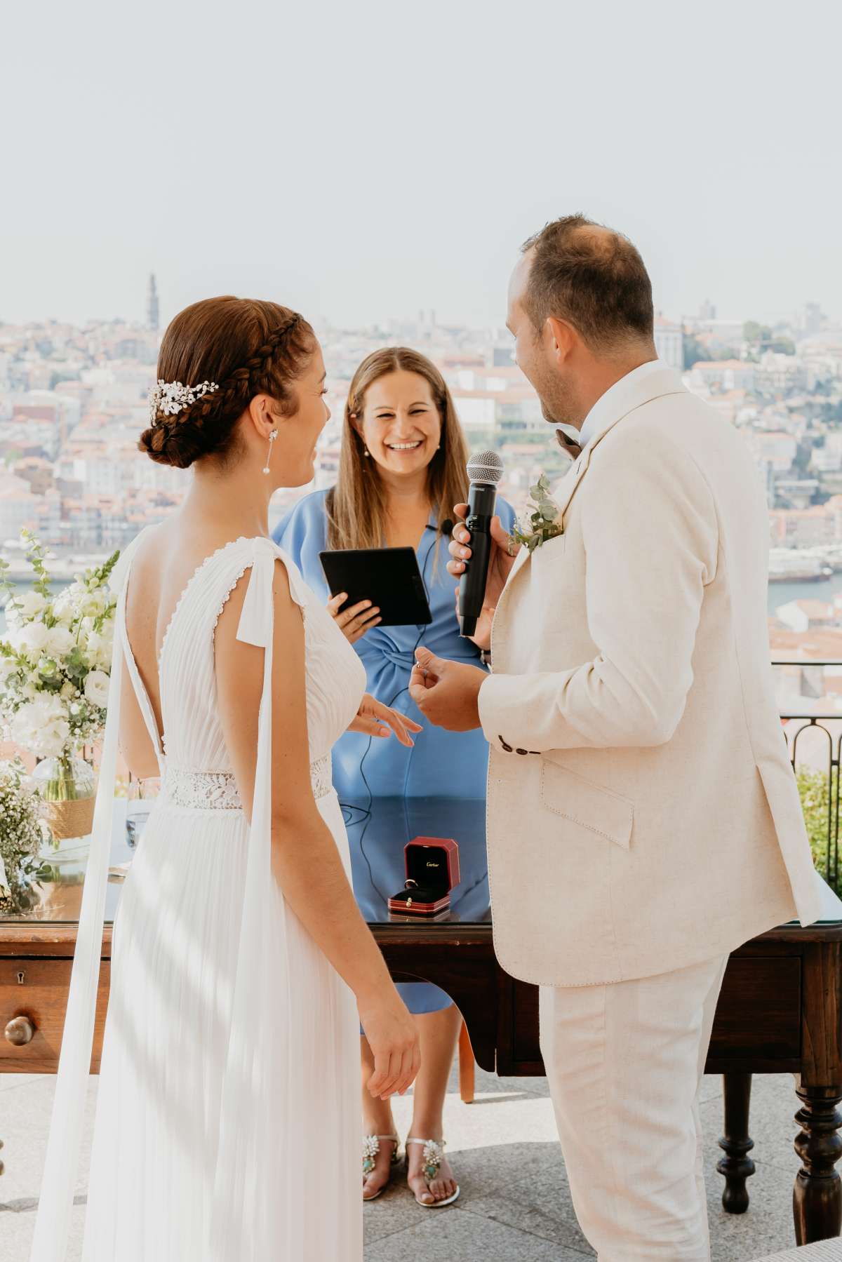 Maria José Rola Celebrant - Ovar - Wedding Officiant Service