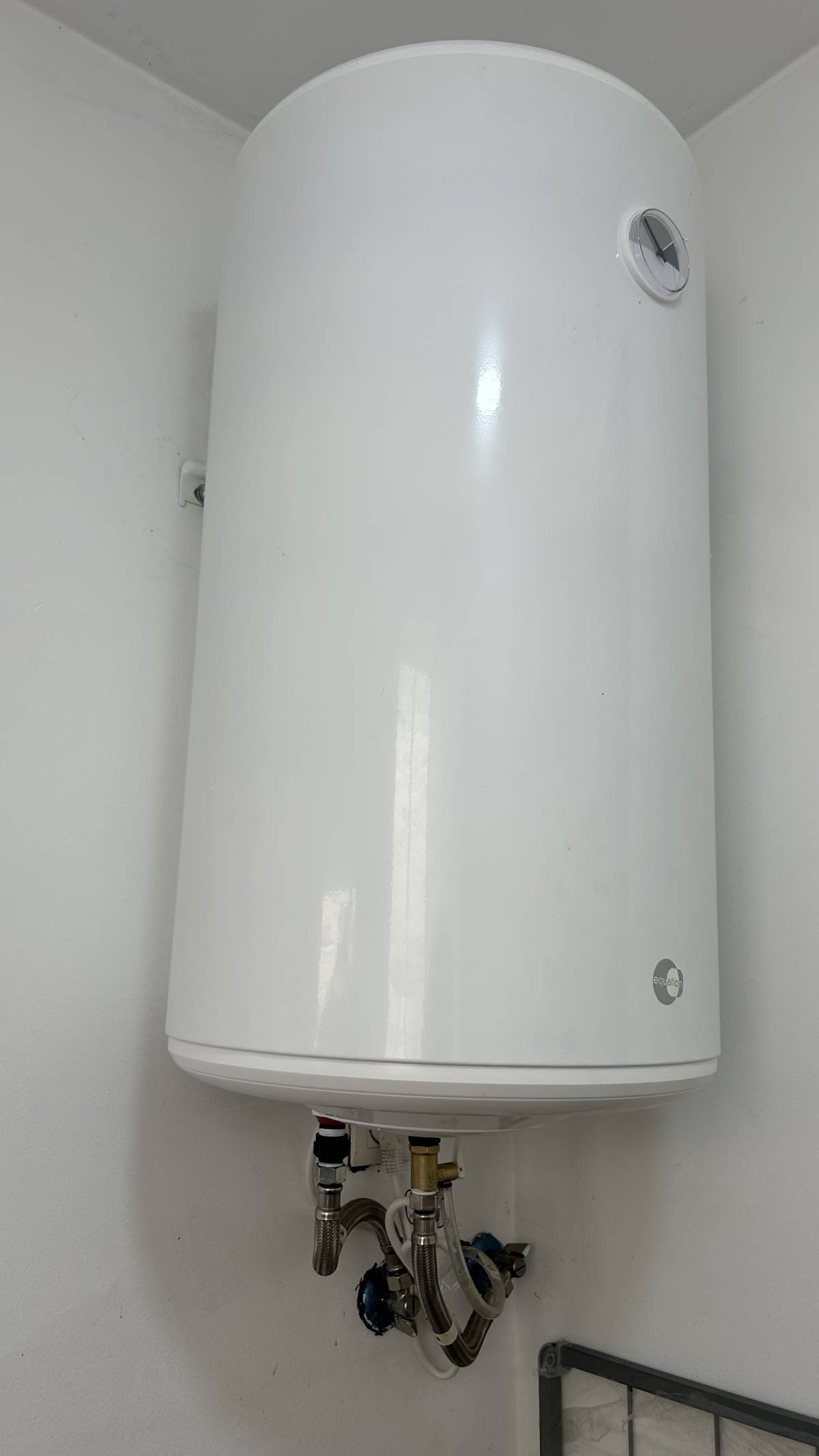 Adrian Viloria - Lisboa - Montagem de Mobiliário IKEA