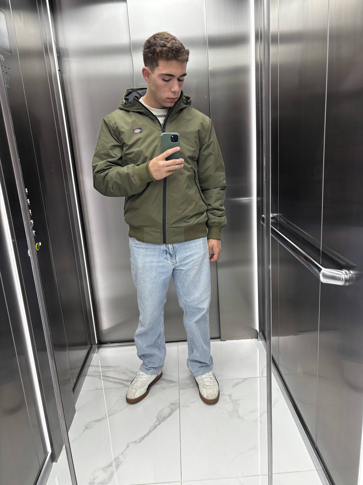 Rodrigo Mendes - Benavente - Cabinet Refacing
