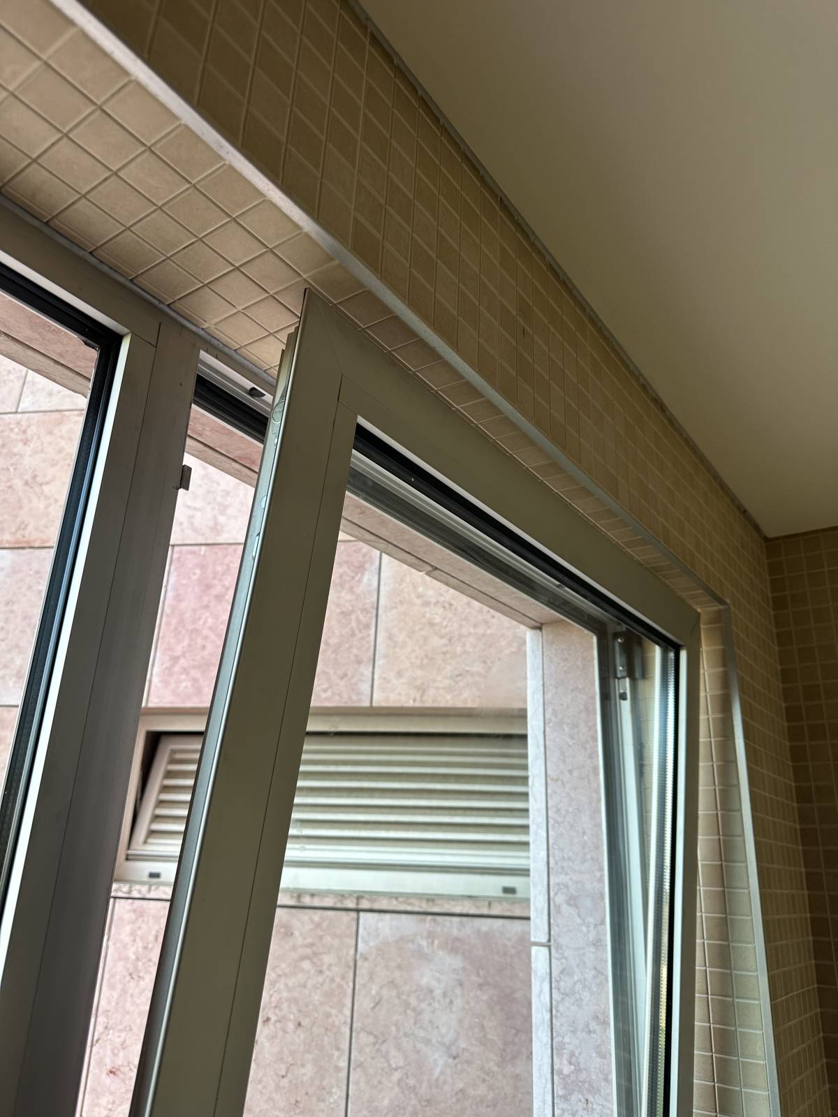 Especialista em Vidros