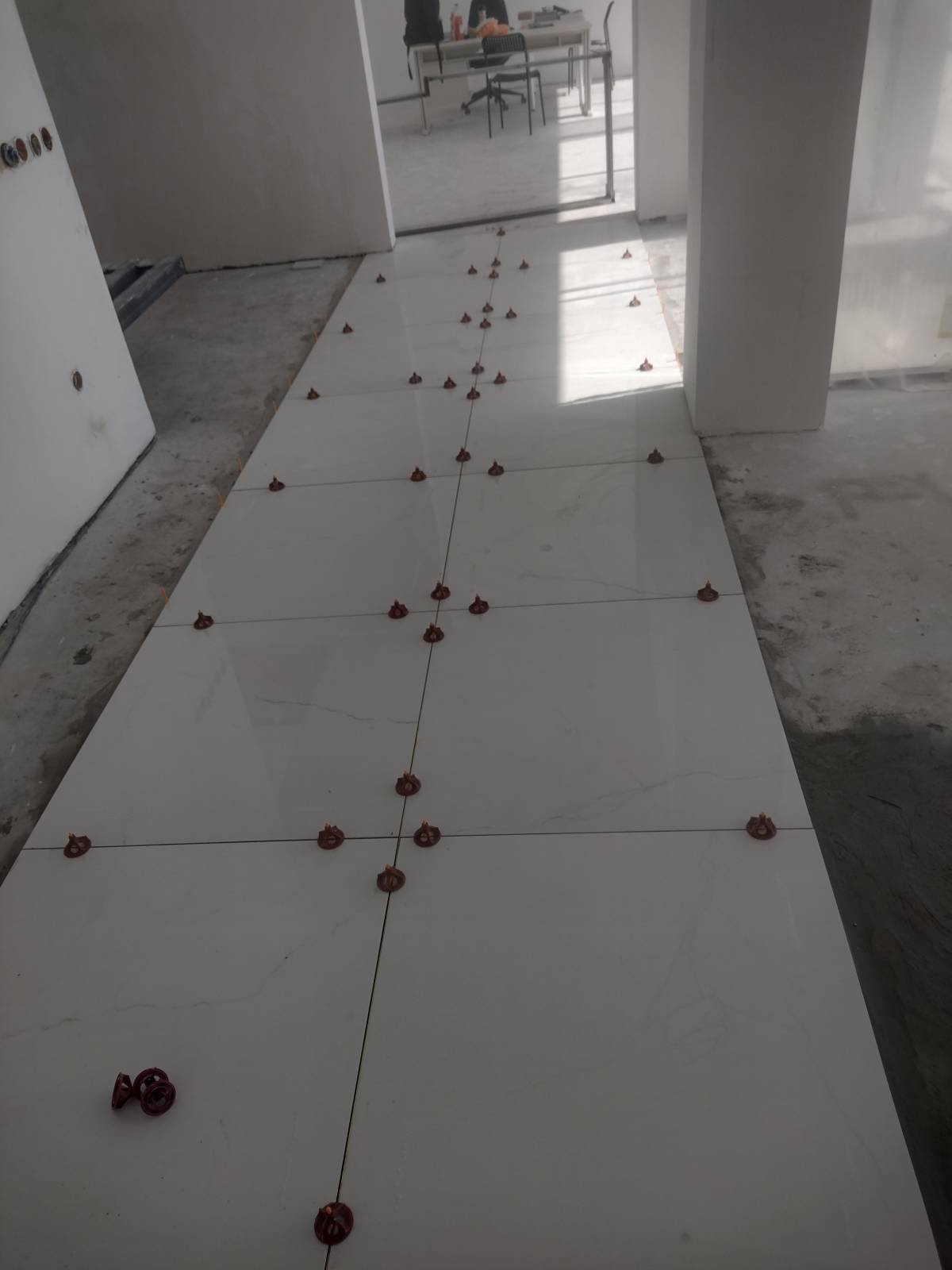 De Paula Brito construção - Faro - Installation de cloisons en plaques de plâtre